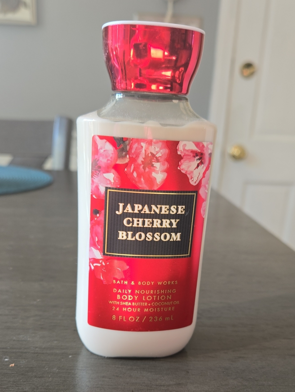 NWT Bath & Body Works Japanese Cherry Blossom Body Lotion - Red & Pink